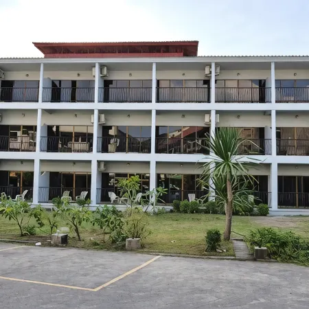 Karon Place