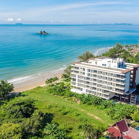 Private Beachfront 2 Bedroom Suite Full Ocean View