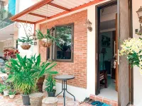 Sighma Villa Handaru Godean otelleri
