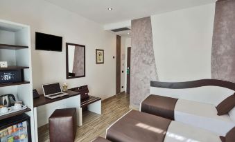 Hotel Luxor Florence