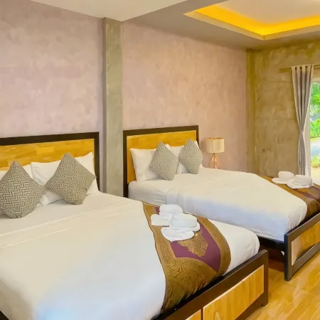 Sea Side Home Resort