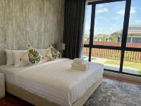 The Mangrove at Carey Circles - Villas