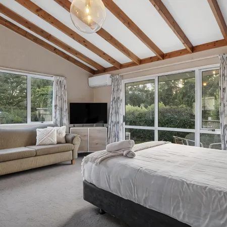 Tasman Holiday Parks - Te Anau