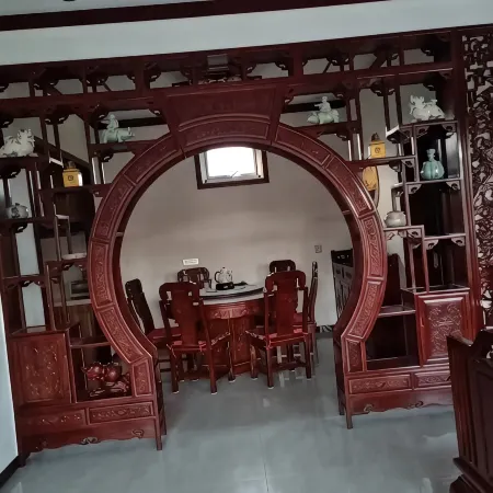 Yu County Nuanquan Yiyuan Chinese Inn
