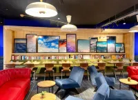 Eklo Hotels Paris Roissy CDG Airport - breakfast