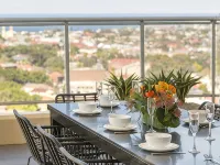 Meriton Suites Bondi Junction Hotels in Bondi Junction