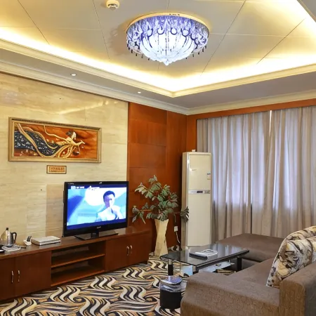 Jintang Huayuehu Business Hotel