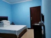 No.18 Qixian Hotel