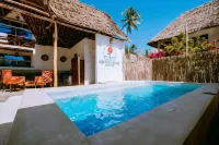 Aquelia Rose Hotel - Beach