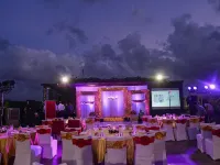 Holiday Inn Mumbai International Airport by IHG โรงแรมใกล้เอ็นไอทีไออี