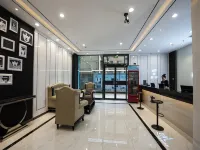 Lanzhou Zhangye Road Provincial Government Metro Station Feitian Ruyi Hotel