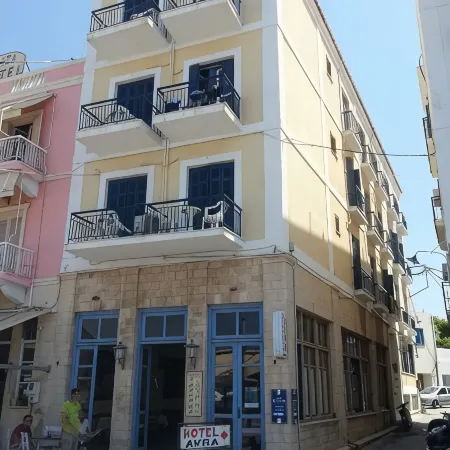 Hotel Avra