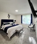 Relaxing Home Kokomo Beach Area, Sleeps 12, Pet-Friendly, Near Beach & Downtown - Boutique