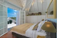 Les Frangipaniers, exceptional villa with swimming pool and direct sea access - Bintang 4
