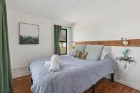 Welcome to the Black Loon. A charming 3-bedroom Mountain Bike home in Crosby