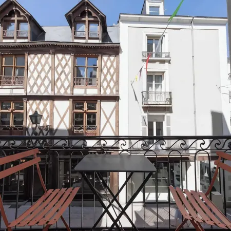Angers Hyper Centre - Rue St Laud, 2min Ralliement