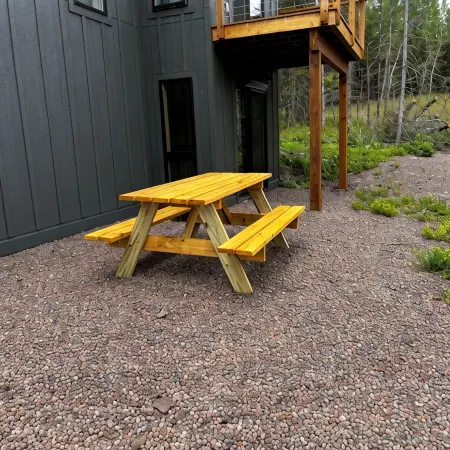 Forest Bathing. Lake Superior Views. Charming 1 bedroom apartment/suite.