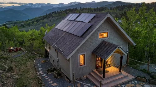 Idaho Springs Dream Cabin – Cozy Seclusion with Gorgeous Mountain Backdrop