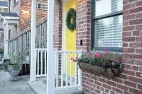 Comfy and Clean 1 Bedroom Flat in Trendy Midtown