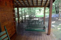 2 bedroom 1 bath cabin