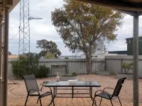 Well equipped family holiday house. Close to the beach, shops and playgrounds. - Family