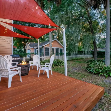 Art Sanctuary,  Pool & Ping Pong , Fire-pit patio