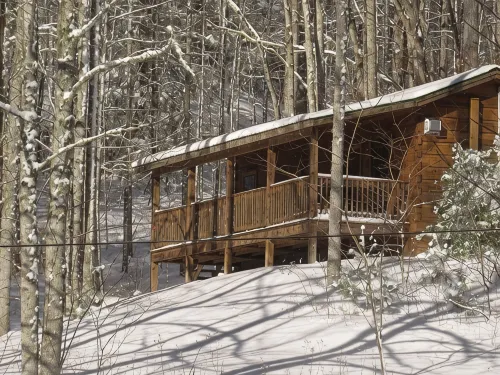 Sundance Pet friendly log cabin with hot tub wifi gas grill waterfall hiking