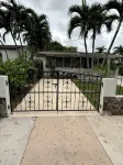 Modern Spacious 2Br-1BA Miami Home -Free Parking + Porch + BBQ - Bungalows