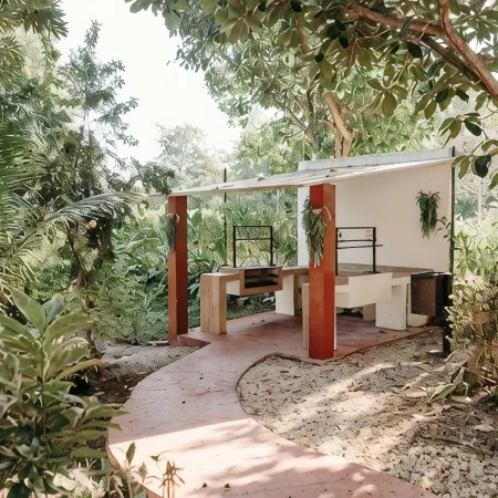 Cozy house with great amenities for the whole family to enjoy!