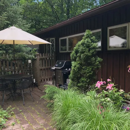 Secluded Getaway: Bear Mt, Cold Spring, Beacon, West Point!