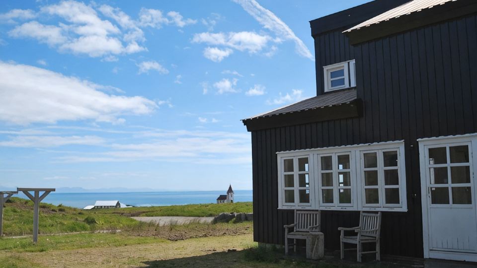 Panoramic Ocean & Glacier Views | Northern Lights Cottage | Hellnar, Iceland