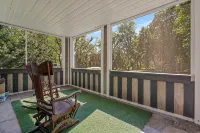 1419-Walk to Mayo St Mary-Ritabnb Cheerful 5Br+6Baths,1 Min Walk to St.Marys