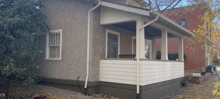 Renovated basement studio in historic Mapleton Hill. Hoteles en Boulder