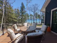 Big Glen Lake Estate · Beach House + Main Home · Hot Tub · Sleeps 14