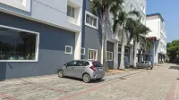 Alps Residency - parking