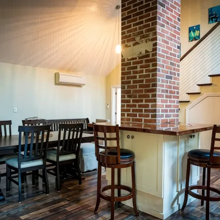3 bedrooms, close to skiing and lakes.