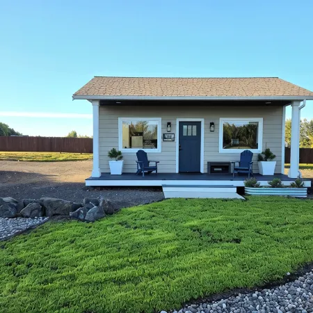 Olympic Mountain View Retreat on Serene Acreage!