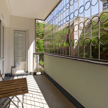 Premium Crown Suites