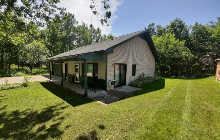 Green Lake View Cottage