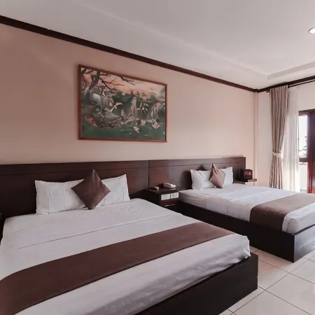 Surya Kencana Seaside Hotel
