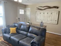 Bays Mountain Getaway Cottage - 3성급