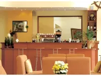 Four Seasons Hotel - bar