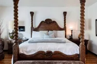 Superbly Rated-100+ Reviews. Heated Pool/Hot Tub. Pickleball Nearby. Home Office - หรู
