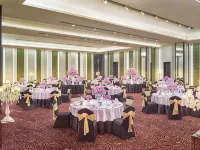 Vivanta Kolkata EM Bypass Hotels near CGCRI