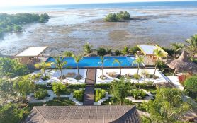 Padadita Beach Hotel