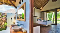 Segara Lombok Beach Resort - parking
