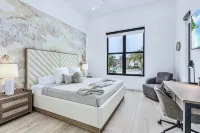 Maple Shore Homes Welcomes you to Modern Oasis Naples Park! - Træningscentre