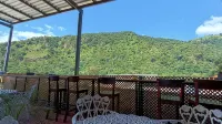 Royal Palace Hostal