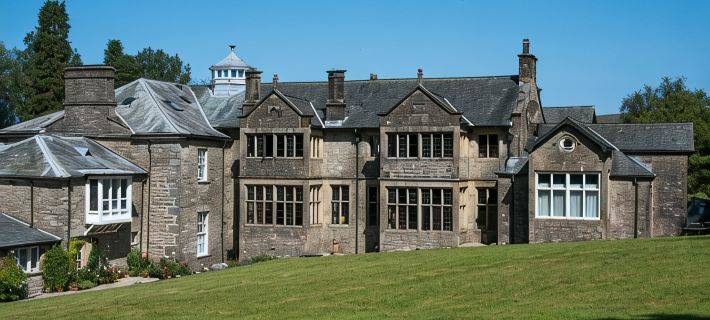 Beautifully appointed cottage in extensive grounds Hotels in Penrith