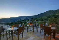 Erofili Hotel & Suites - parking